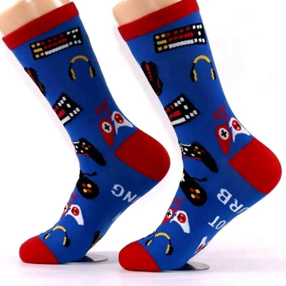 Red white blue mens crew socks Do Not Disturb I’m Gaming computer gamer gift - Picture 8 of 9